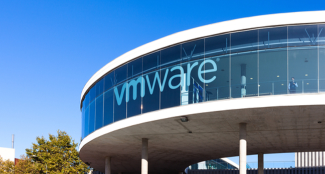 تصویر از نحوه فعال سازی VSAN در VMware vSphere